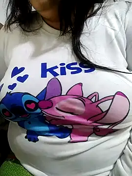 Snapshot of DALO3A85 chatting on December 3, 2025, 2:04 pm DALO3A85 online show from December 3, 2025, 2:04 pm