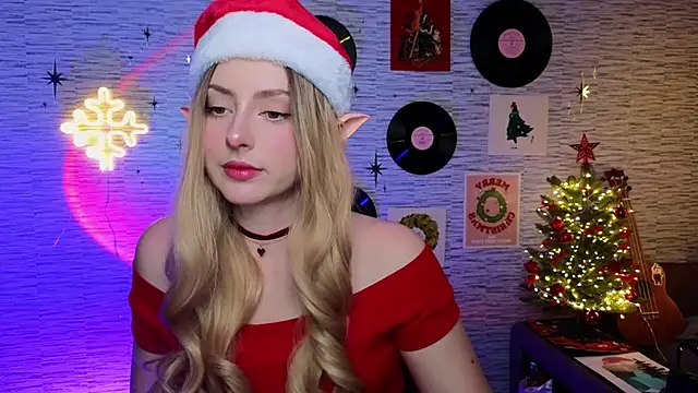 Snapshot of GloriaElmer chatting on December 25, 2024, 4:32 pm GloriaElmer online show from December 25, 2024, 4:32 pm