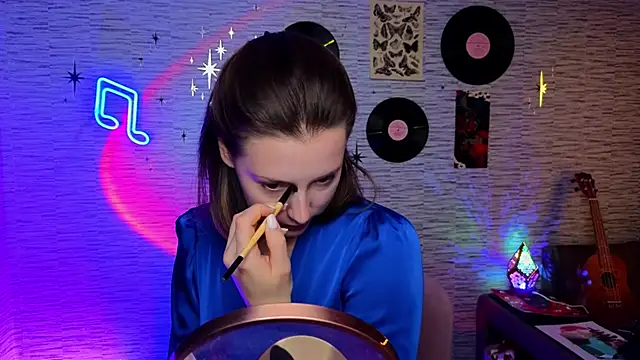 Snapshot of GloriaElmer chatting on January 31, 2025, 6:57 am GloriaElmer online show from January 31, 2025, 6:57 am