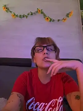 Hawitxui online show from September 15, 2025, 5:35 pm