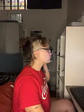 Hawitxui online show from November 8, 2025, 6:51 pm