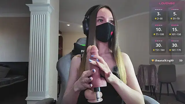 CreamAssk online show from April 2, 2026, 11:08 am