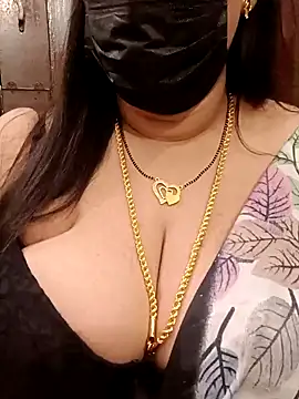 Snapshot of ashikaa_r chatting on January 12, 2025, 4:18 pm ashikaa r online show from January 12, 2025, 4:18 pm