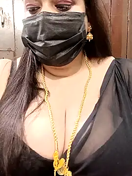 Snapshot of ashikaa_r chatting on February 1, 2025, 1:09 pm ashikaa r online show from February 1, 2025, 1:09 pm