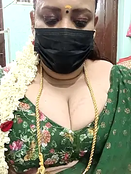 Snapshot of ashikaa_r chatting on March 17, 2025, 7:26 pm ashikaa r online show from March 17, 2025, 7:26 pm