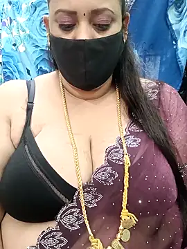 Snapshot of ashikaa_r chatting on October 5, 2025, 3:38 am ashikaa r online show from October 5, 2025, 3:38 am