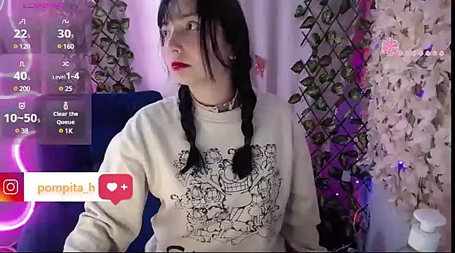 Snapshot of barbarablade chatting on February 25, 2025, 9:24 pm barbarablade online show from February 25, 2025, 9:24 pm