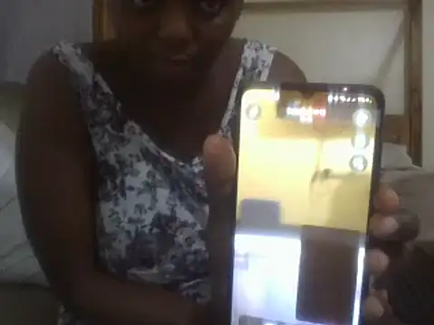 Snapshot of mummie_Nasty254 chatting on March 4, 2025, 12:07 am mummie Nasty254 online show from March 4, 2025, 12:07 am