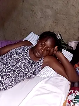 pretty prickle online show from October 31, 2025, 6:42 pm