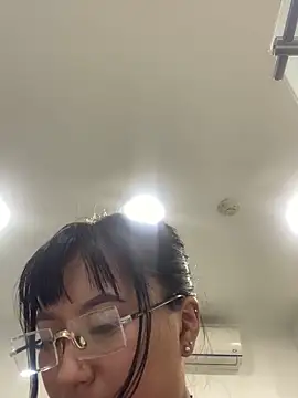 Snapshot of luisa16xxx chatting on January 21, 2025, 9:25 pm luisa16xxx online show from January 21, 2025, 9:25 pm