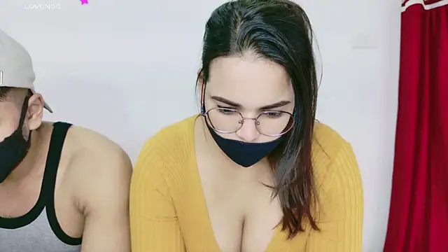 Snapshot of RupaliDixit chatting on November 7, 2025, 8:47 am RupaliDixit online show from November 7, 2025, 8:47 am