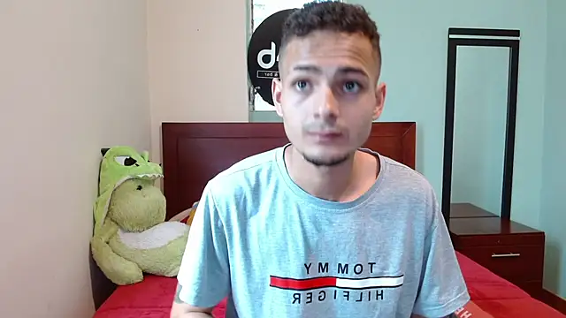 Jeffstyle18 online show from October 7, 2025, 6:38 pm