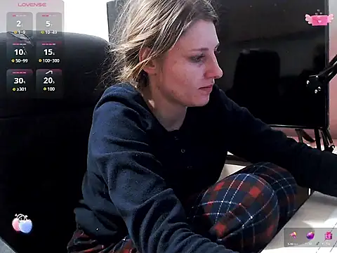 KimySandy online show from March 9, 2025, 5:17 pm