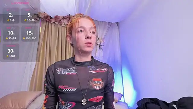 salomee star  online show from October 15, 2025, 12:49 pm