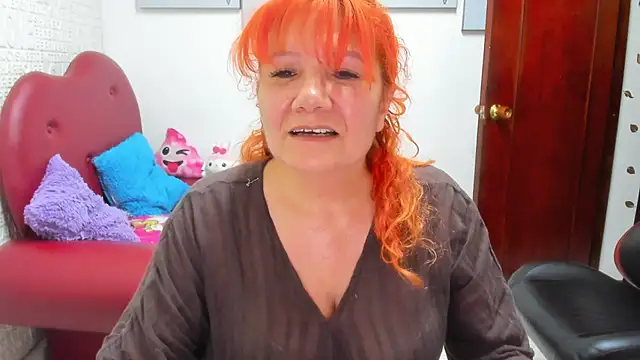 Snapshot of Salomeediaz_ chatting on June 13, 2026, 9:02 pm Salomeediaz online show from June 13, 2026, 9:02 pm
