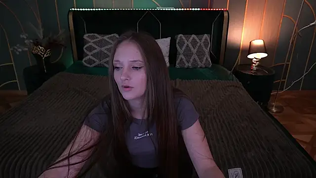 PamelaXX  online show from November 11, 2025, 9:04 pm