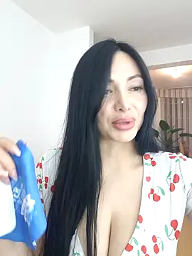  monicab online show from September 30, 2025, 1:21 am