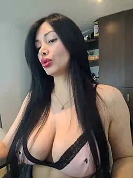  monicab online show from February 13, 2026, 2:40 am