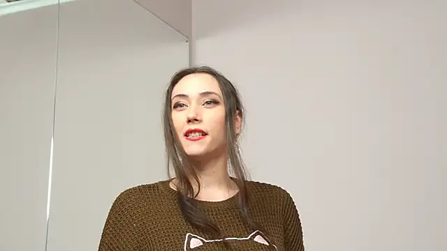 AliceMunro online show from February 9, 2025, 2:06 am