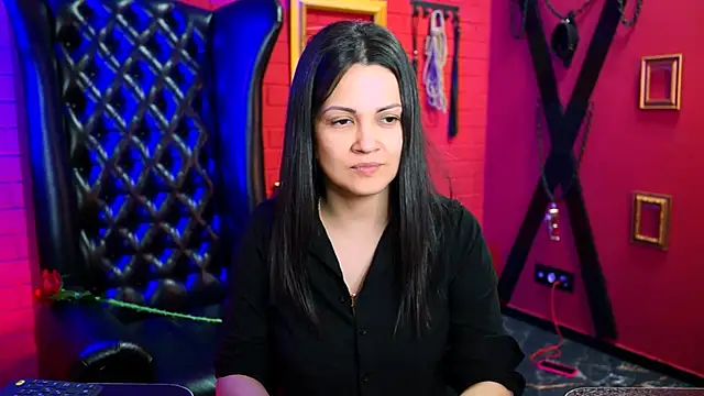 KarolinaRobinson online show from February 28, 2025, 6:09 pm