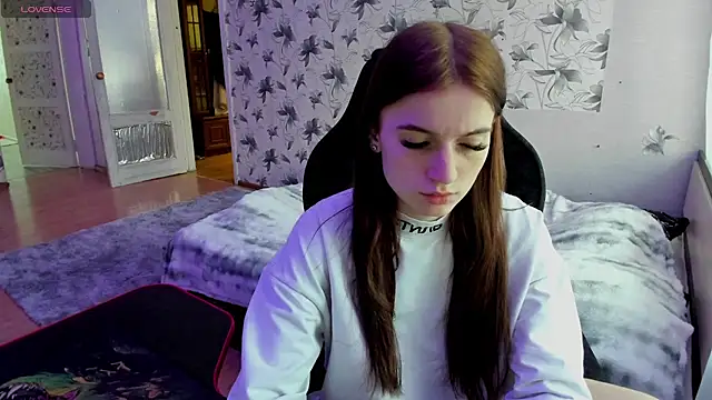 Stacey Brown online show from December 25, 2024, 11:10 pm