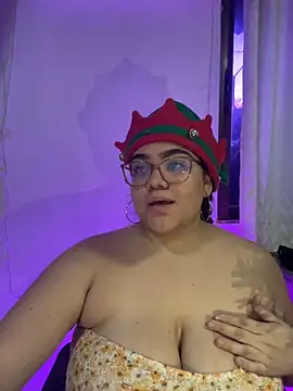 KathyGonzalez online show from December 4, 2025, 9:23 pm