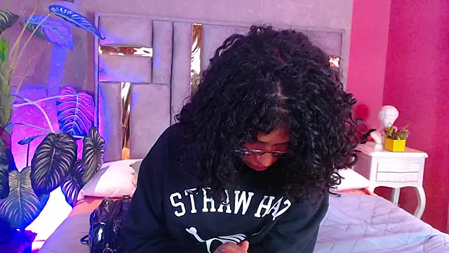 JuliaRose ks online show from December 5, 2025, 12:36 pm