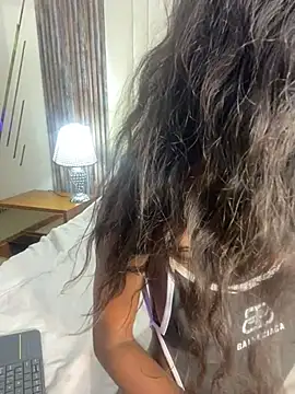 adaraSmiith online show from January 11, 2026, 4:12 pm