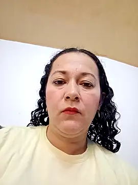 luisa curli online show from October 25, 2025, 11:54 pm