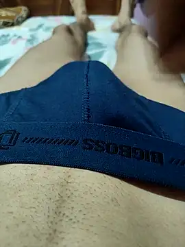 Snapshot of Meredy804 chatting on September 24, 2025, 2:20 pm Meredy804 online show from September 24, 2025, 2:20 pm