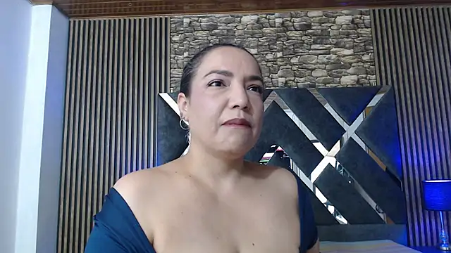 marie hss online show from November 18, 2025, 7:29 pm