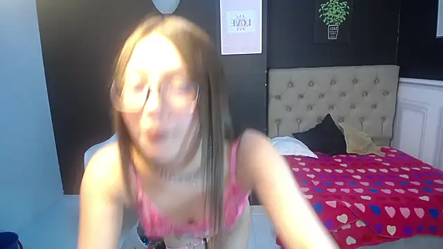 Snapshot of salome_pavlova7 chatting on January 15, 2025, 1:23 am salome pavlova7 online show from January 15, 2025, 1:23 am