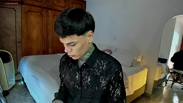 Jordyrodriiguez online show from January 1, 2025, 2:09 am