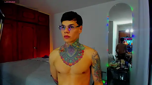 Jordyrodriiguez online show from January 21, 2025, 3:37 am