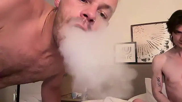 Snapshot of FrankieKentucky chatting on November 12, 2025, 11:54 am FrankieKentucky online show from November 12, 2025, 11:54 am