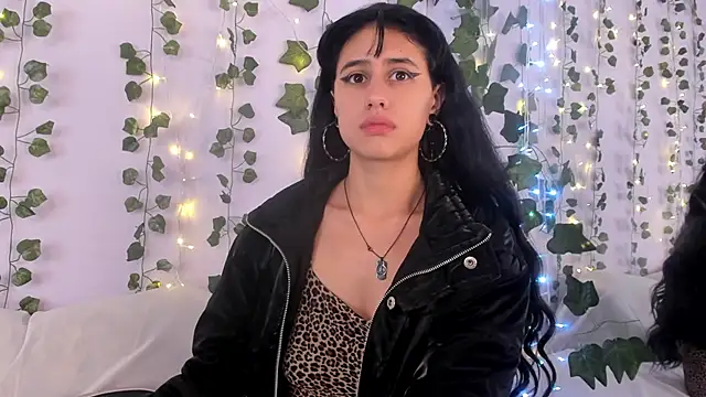 Natasha Nasty2 online show from January 5, 2025, 8:32 am