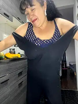 Sweeetness Milf online show from October 31, 2025, 6:20 pm