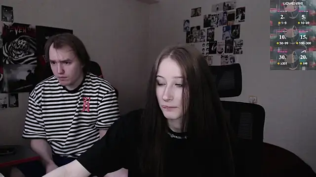 Snapshot of camcoupbang chatting on March 20, 2025, 4:40 am camcoupbang online show from March 20, 2025, 4:40 am