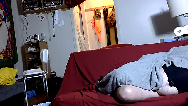 caressonnousxh online show from November 7, 2025, 11:05 pm