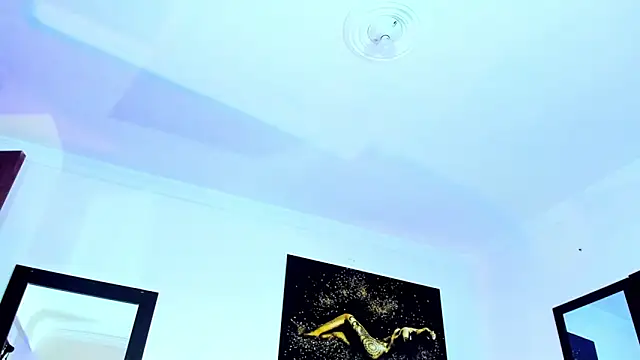 KimberlyBanks2 online show from February 5, 2026, 10:20 am