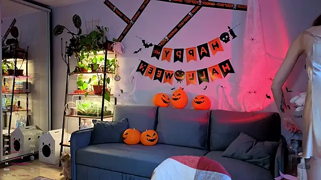 Your Corvus online show from October 31, 2025, 12:06 pm