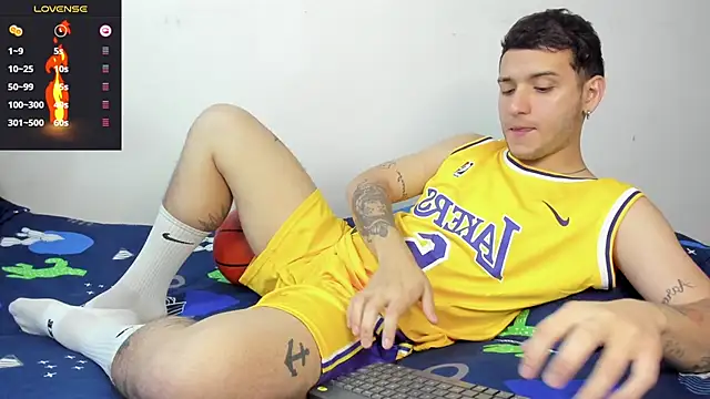 Noha white online show from January 6, 2025, 6:20 pm