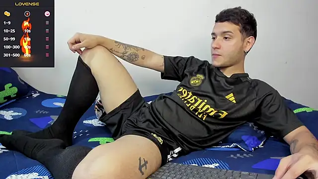 Noha white online show from January 7, 2025, 7:17 pm