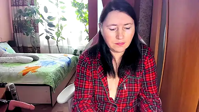 Snapshot of Tatyana51 chatting on February 16, 2026, 5:03 am Tatyana51 online show from February 16, 2026, 5:03 am