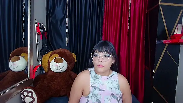 AvaLusty online show from March 21, 2025, 7:35 pm