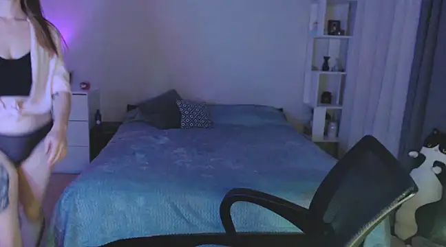 Allaria online show from February 18, 2025, 7:19 pm