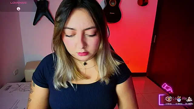 miaawild online show from November 14, 2025, 10:40 pm