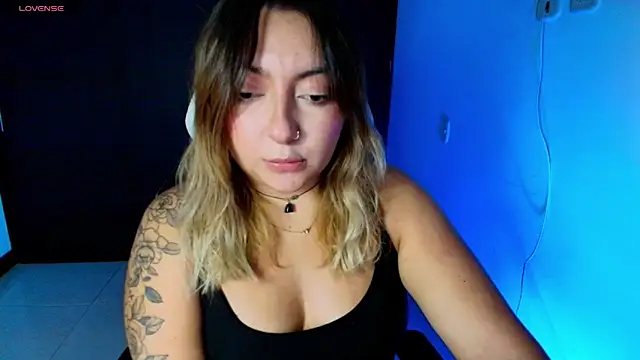 miaawild online show from December 4, 2025, 12:14 pm