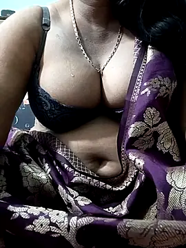 Snapshot of Savita_bhabhii chatting on February 5, 2026, 5:39 pm Savita bhabhii online show from February 5, 2026, 5:39 pm