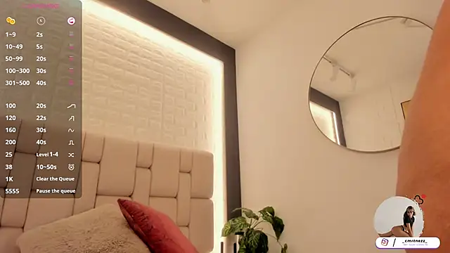 Caro martinezz online show from September 30, 2025, 11:48 am